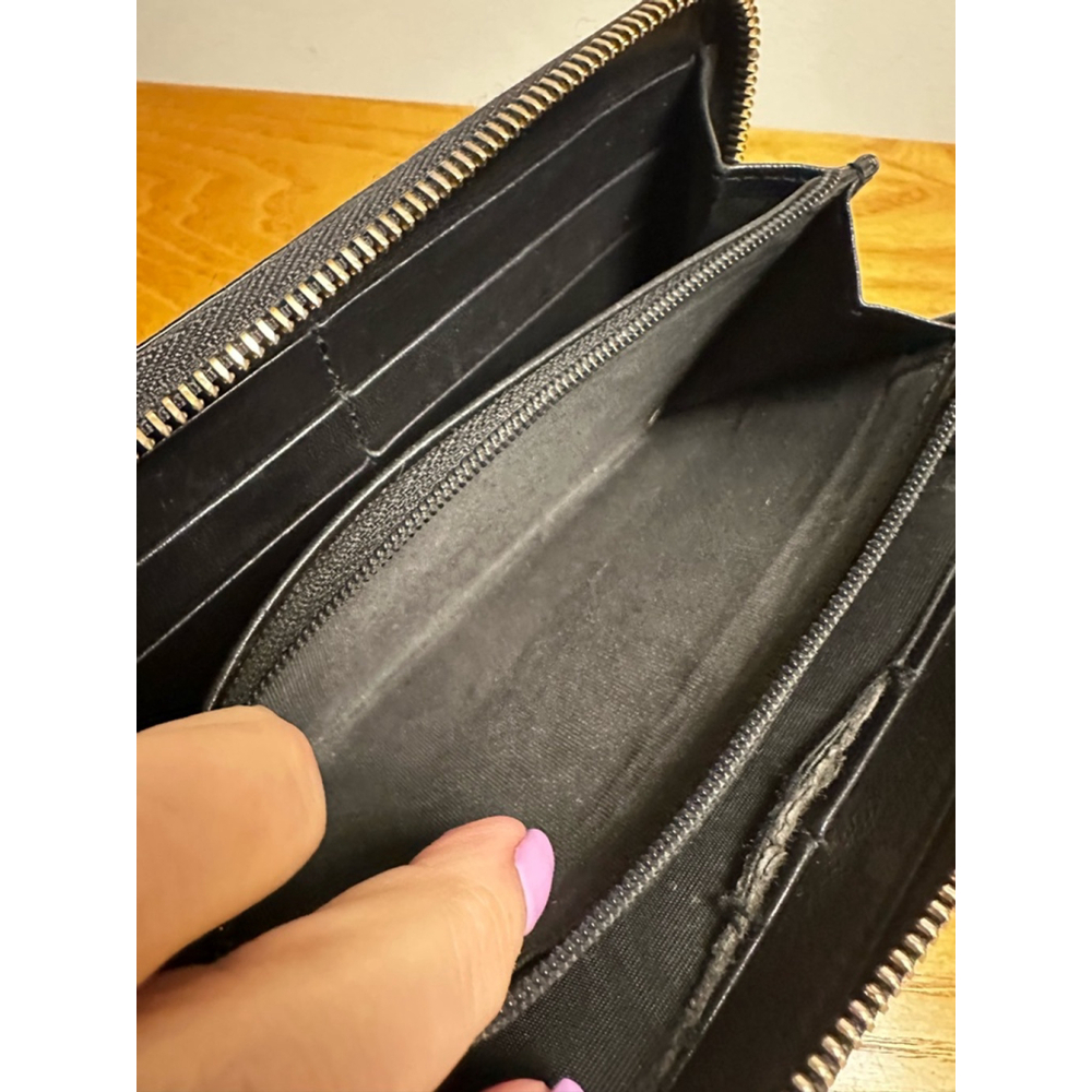 Gucci Black Monogram Patent Leather Long Zip Wallet w/ Horsebit Detail - Picture 8 of 9